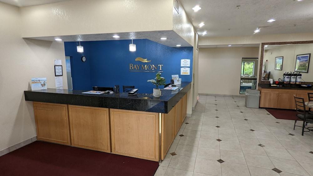 Baymont By Wyndham Lawrence Otel Dış mekan fotoğraf